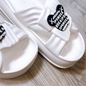 Cute White Slipper, Asian Size 41, with a Thick 3cm Sole - Elevate Your Style
